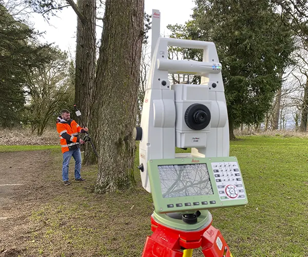 alquiler equipo topografico